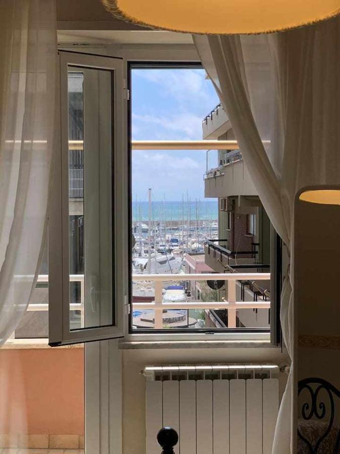 Appartamento Sul Porto Nettuno Zewnętrze zdjęcie